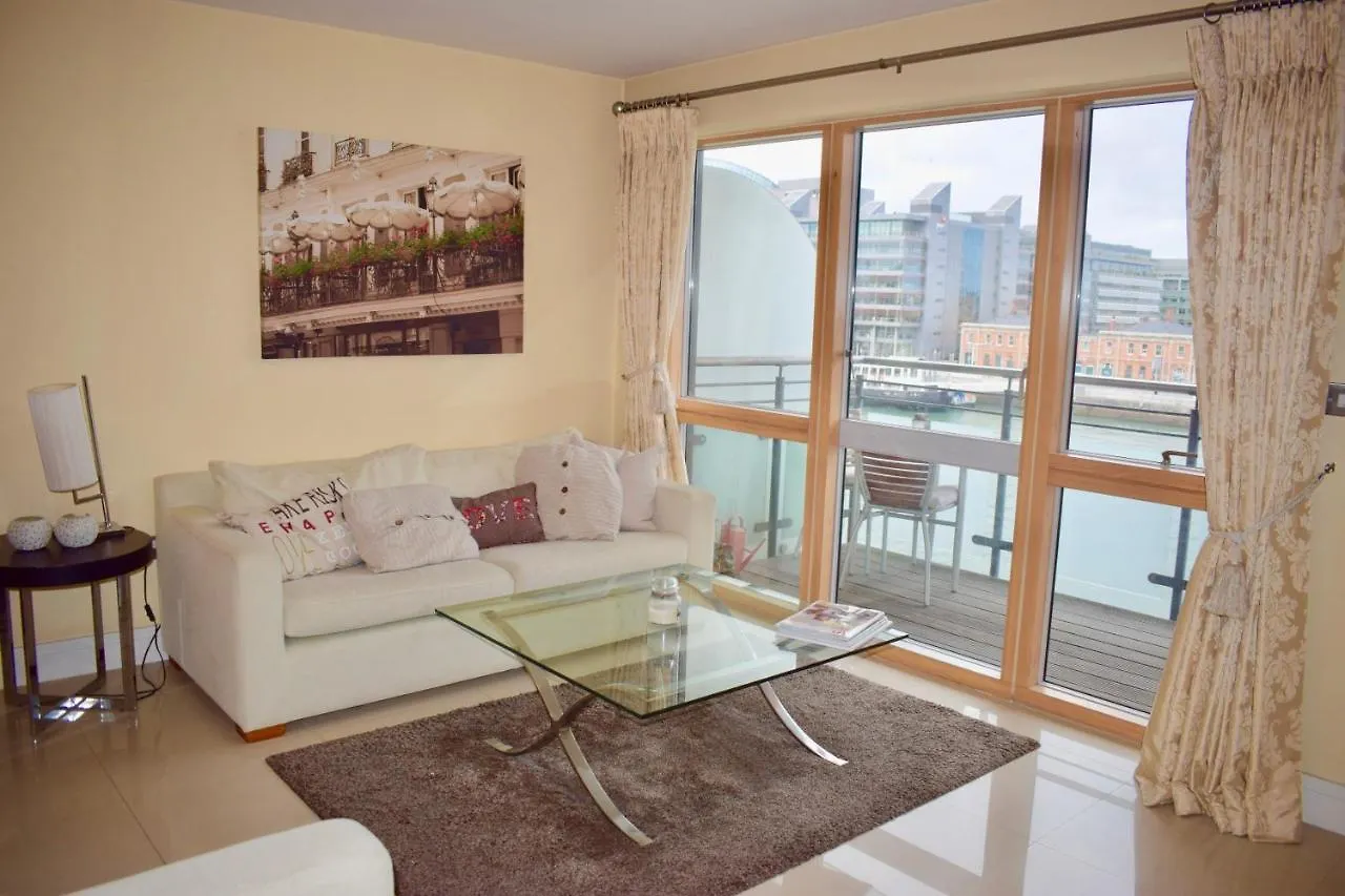 2 Bedroom Grand Canal Dock- Breathtaking Liffey Views location